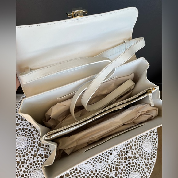 •••SOLD•••Retailed $3550 Versace Calfskin Studded DV Satchel White Bag - Picture 10 of 17